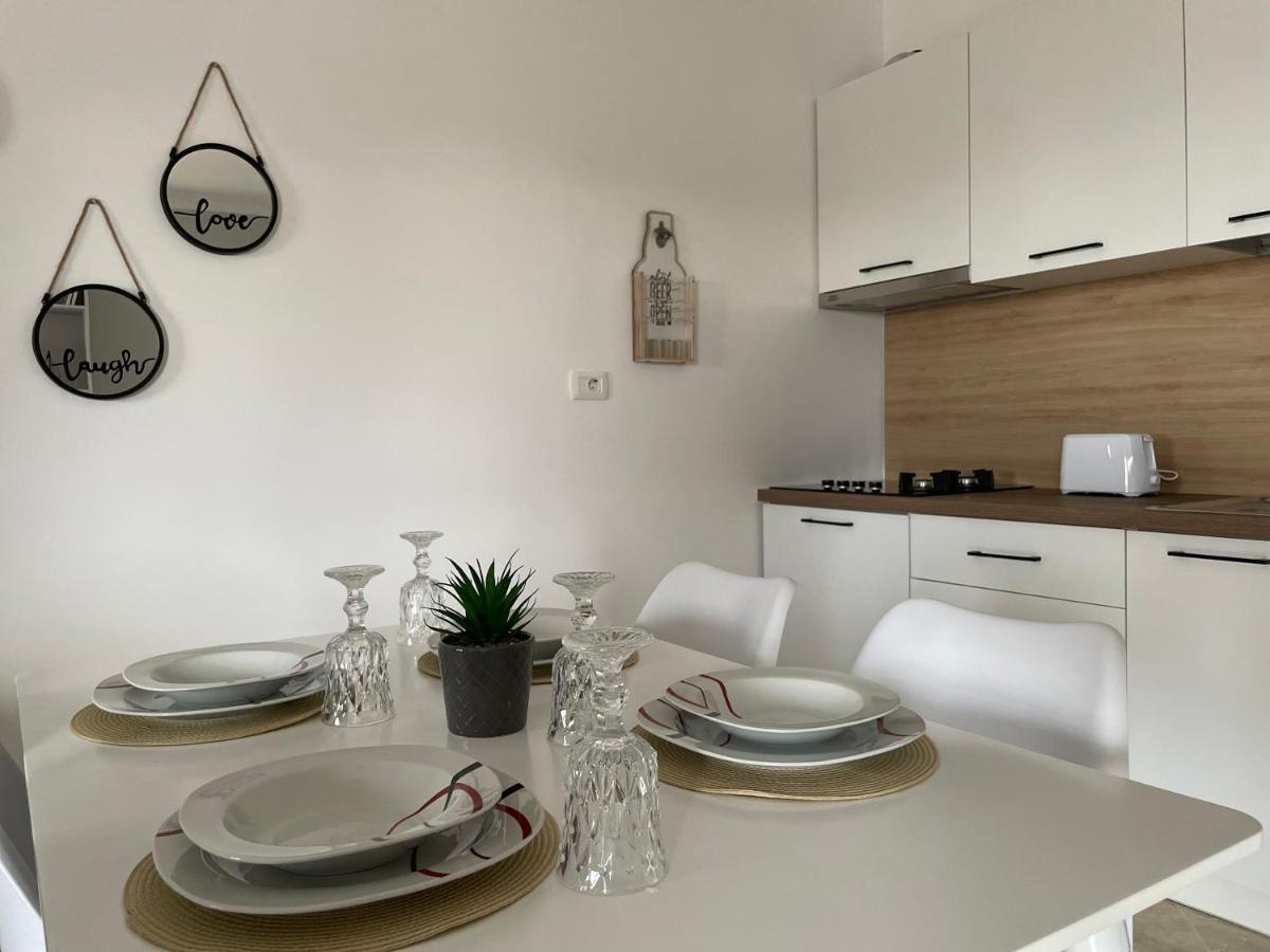 The Sunset Apartment Vlora Kültér fotó